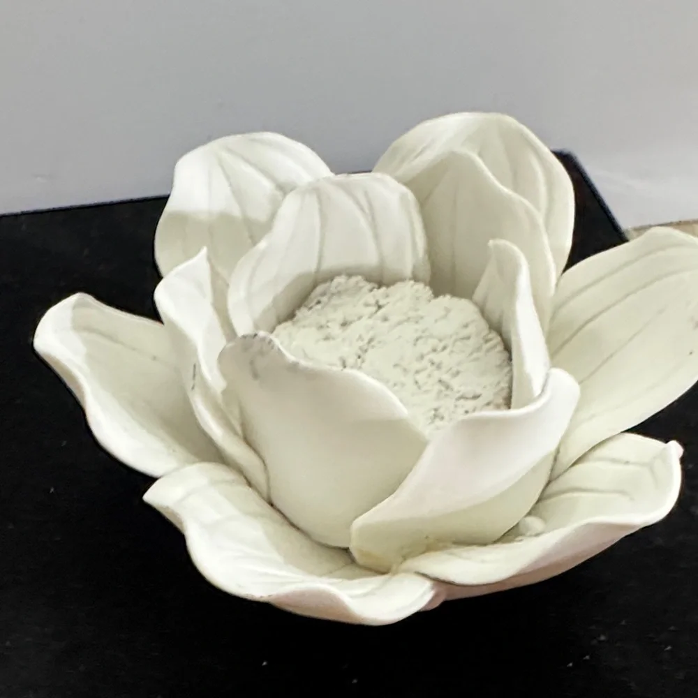 Threshold Tealight Candle Holder Porcelain White Flower Decoration (pair)